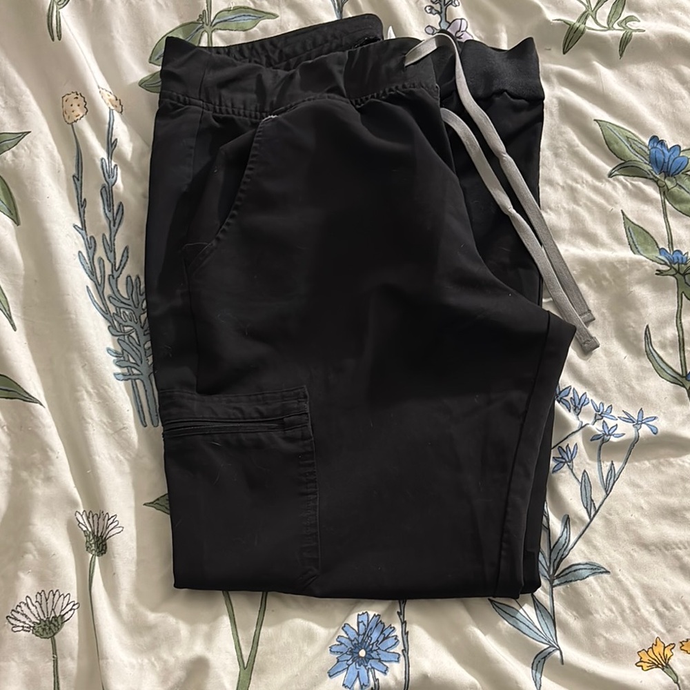 Figs Black jogger scrub bottoms